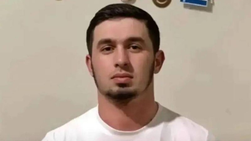 Жоғарғы сот шешен белсендісі Мансур Мовлаевты экстрадициялауды уақытша тоқтатты