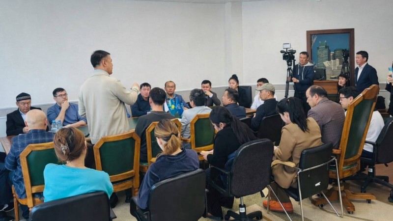 Атажұртқа оралу азапқа айналып бара ма?