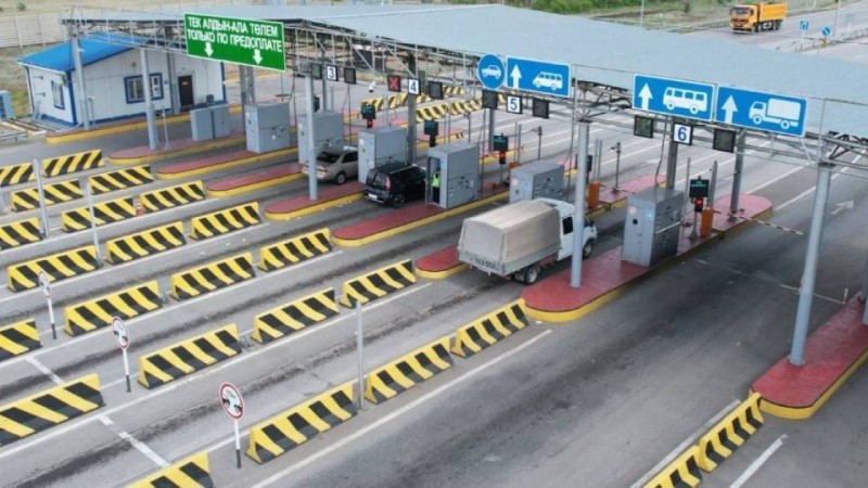 2025 жылы ақылы жолдардан қанша қаражат түскені белгілі болды