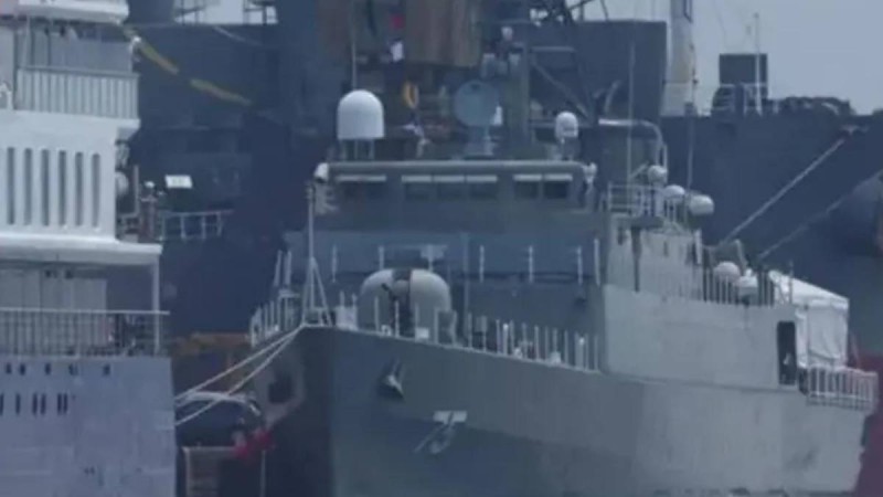 Иранның әскери кемесі Шри-Ланка жағалауында батып барады