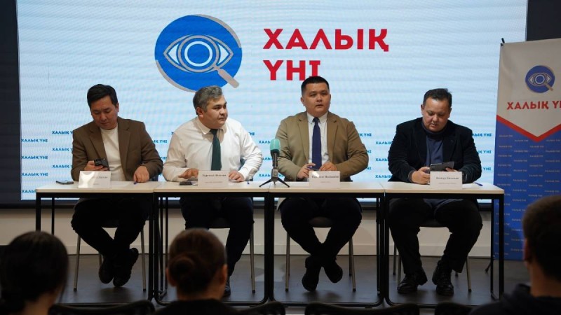 Бақылаушылар референдумның әділ өтуін талап етуде