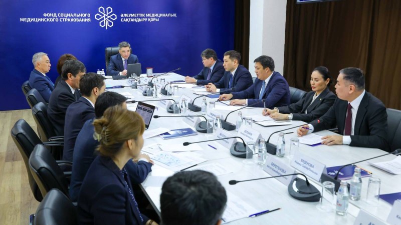 Олжас Бектенов МӘМС жүйесін трансформациялау және «цифрлық қалқан» енгізу мәселелері бойынша кеңес өткізді