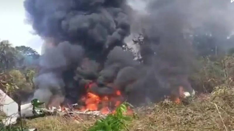 100-ден астам адам мінген ұшақ құлады: алғашқы мәліметтер шықты