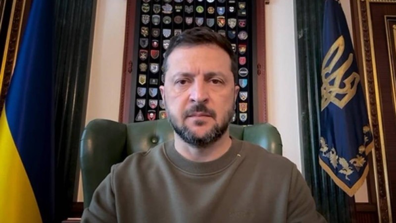 Зеленский: АҚШ қауіпсіздік кепілдігі үшін Украинаның Донбасстан шығуын талап етуде