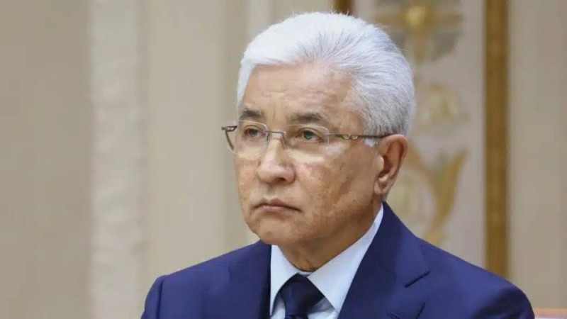 Иманғали Тасмағамбетов ақын Темірхан Медетбектің жылдық асына қатысты