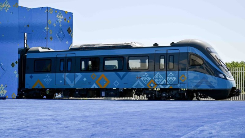 Астанадағы LRT бір күнде 100 мың адамды тасымалдады