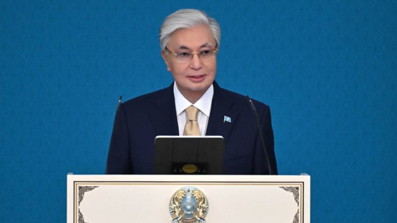 Президент медицина қызметкерлерін кәсіби мерекемен құттықтады