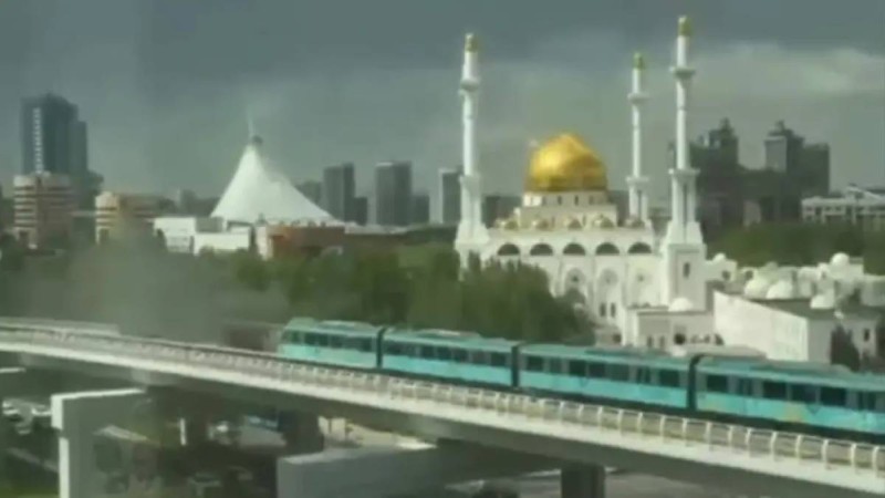 Астанада LRT рельсінен өрт шықты (ВИДЕО)