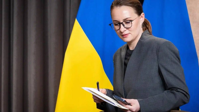 Украина үкіметі толық құрамда отставкаға кетті