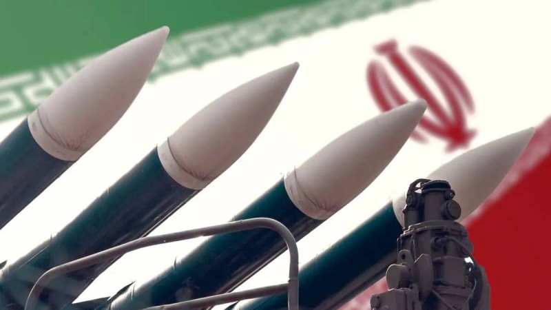 Иран Иорданиядағы АҚШ базаларына зымыранмен соққы жасағанын мәлімдеді