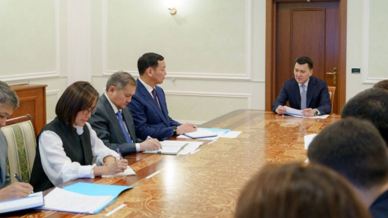 Ерлан Қарин Президент реформаларын идеологиялық сүйемелдеуді күшейтуді тапсырды
