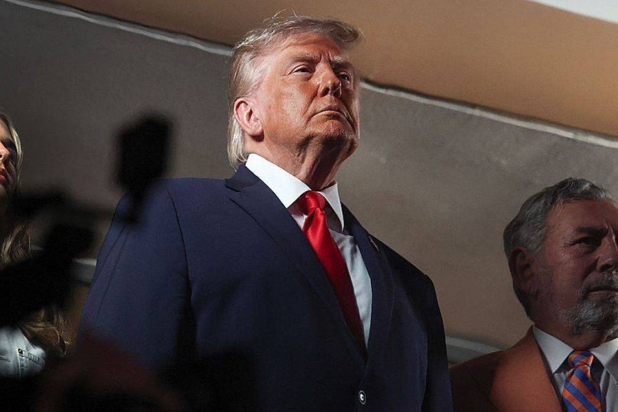 АҚШ Трамптың туған күнінде Иранмен бейбіт келісім жасасқысы келеді