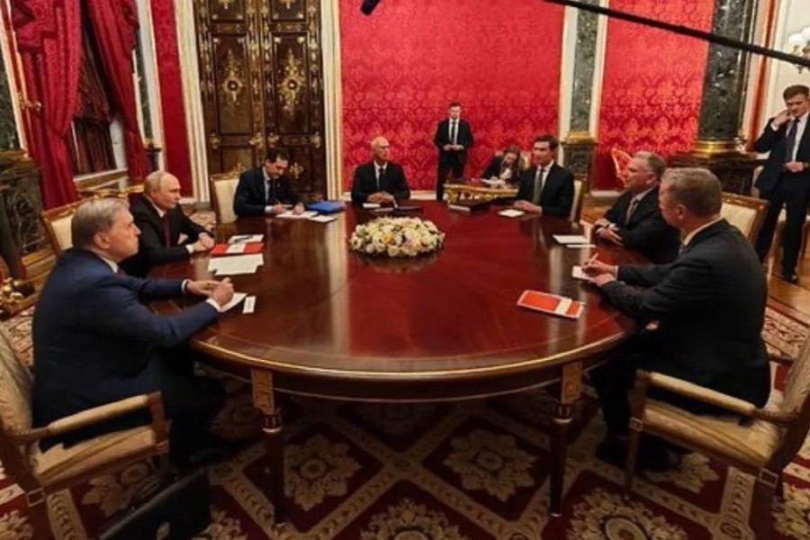 Ресей мен Украина ортақ келісімге келді: Путин Трамп өкілдерімен келіссөз өткізді