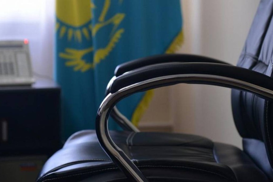 Президент жаңа жылдан кейін шенеуніктерге қатысты қатаң шаралар қабылданатынын ескертті