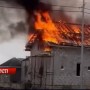 Атырауда екі қабатты үйге найзағай түсті