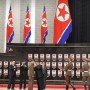 Ким Чен Ын «шетелдік әскери операцияға» қатысқан әскерилерді марапаттады