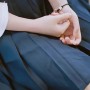 Сұмдық жағдай: 15 жастағы қыз 23 жастағы мемлекеттік қызметкерден бала босанды