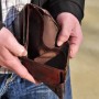 "Бір жылда 3 млн теңге": Қызымен айрылысып кеткен жігіт жұмсаған ақшасын қайтарып алды