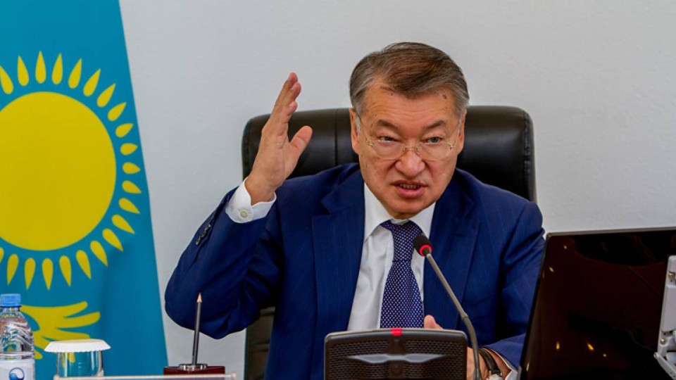 Даниал Ахметов халықты түсінбейді, түсінгісі келмейді.