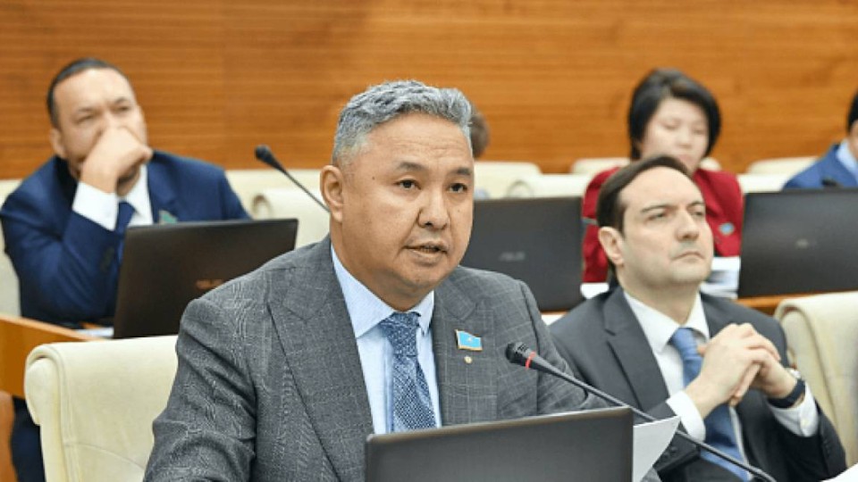 Ресейден Қазақстанның мемлекеттігін құрметтеу керек — депутат.