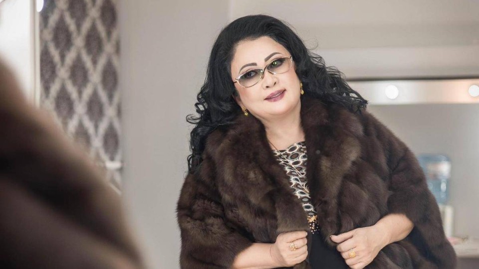 "Сатыдан сырғанап кетіп, тырнақ түбінен сынды": Мақпал Жүнісова жаңа жазба жариялады (ФОТО)