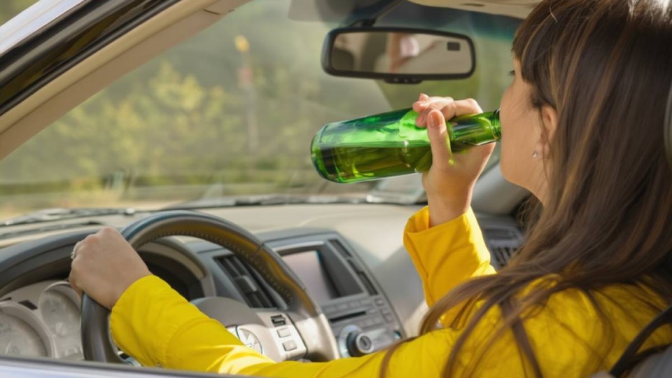 Талдықорғанда мас полиция қызметкері жол апатын жасады