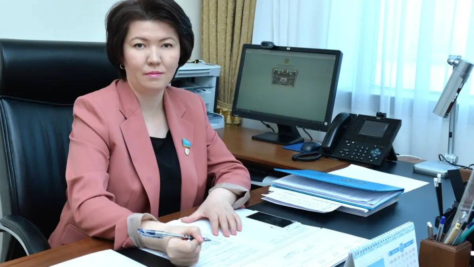 "Қарсы болдым": Сүйінші! Еліміздің бас педагогы ел асыға күткен қуанышты хабарды жеткізді (ВИДЕО)