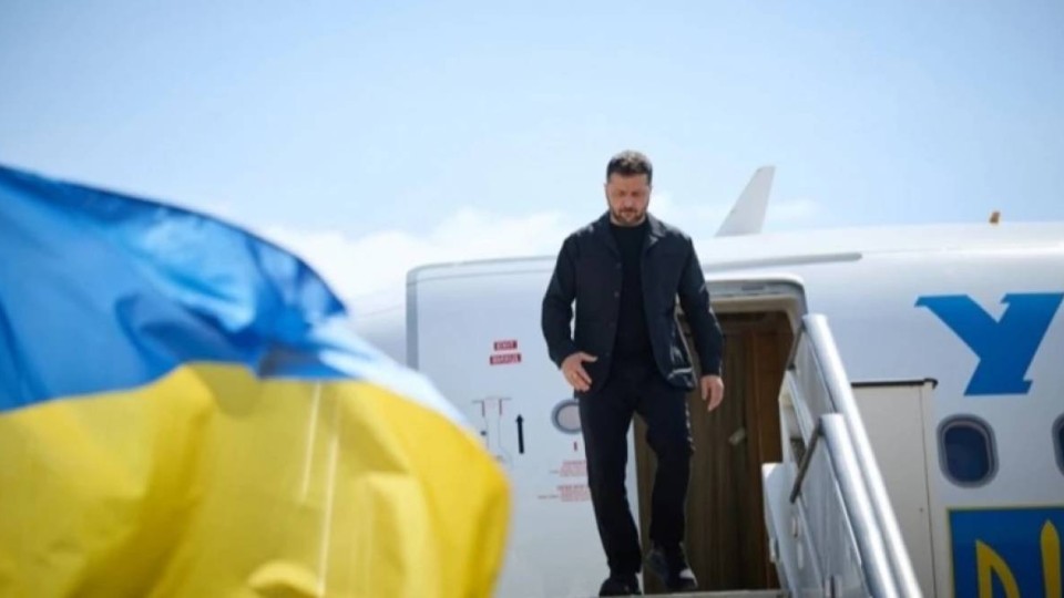 Зеленский Трамппен кездесу үшін Швейцарияға келді