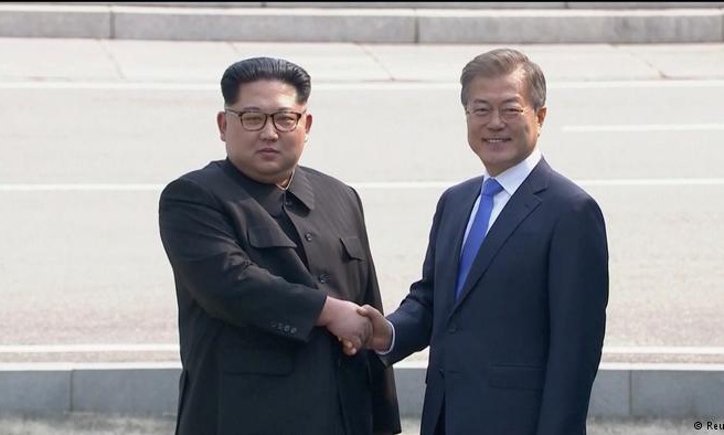 Ким Чен Ын бас ядролық кешеннен бас тартуға уәде берді