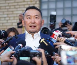 Моңғолия президенті: Парламент тарамаса, аштық жариялаймын