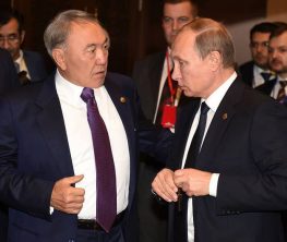 Назарбаев биліктен кетерден бұрын, 19 науыз күні түсте Путинмен сөйлескен