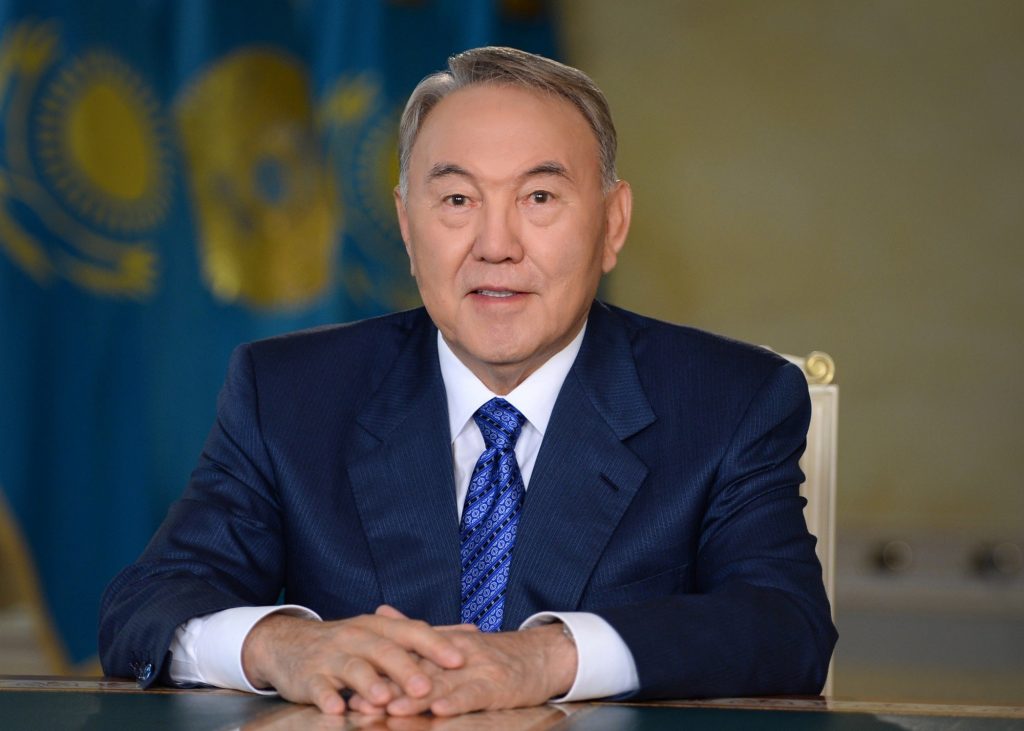 Н.Назарбаев: Мен Тұңғыш Президент – Елбасының тиісті міндеттерін атқаруға кірістім