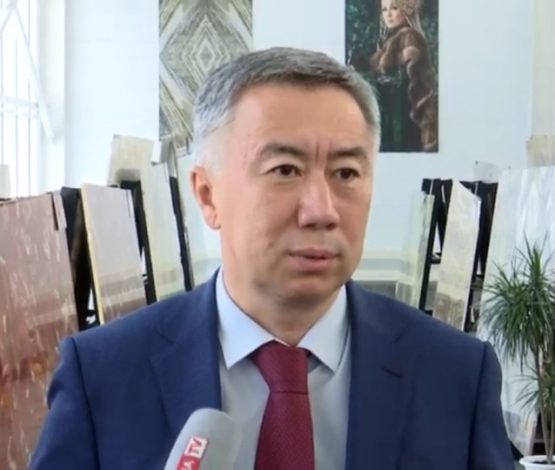 «Жыныма тимеңдерші» деген вице-министр Жұманғарин жұмыстан кетті