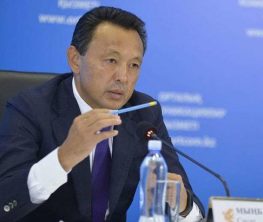 Сауат Мыңбаев: Ескі вагондардың бәрін бірден жаңарту мүмкін емес