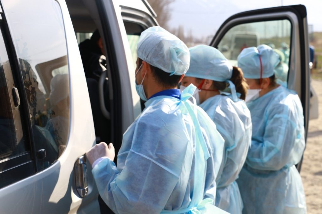 Түркістанда коронавирус жұқтырған азаматпен бірге келген 56 адам анықталды