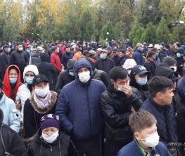 Алмазбек Атамбаев жақтастарының митингі өтті