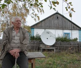 Қостанайдағы 80 жастағы зейнеткер Ресейдегі ғашығына жете алмай отыр