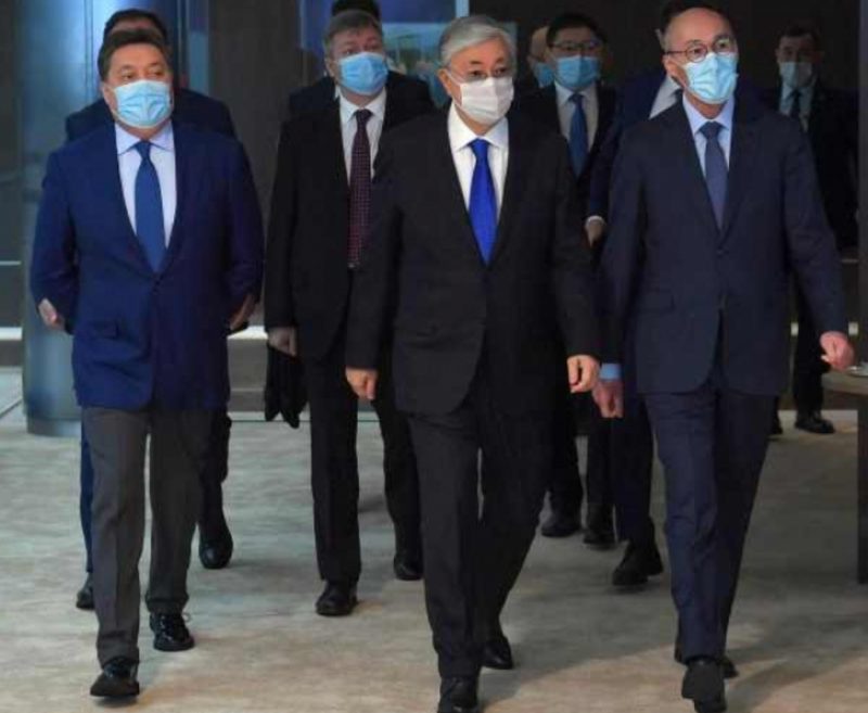 Билік элитасының рейтингі: Назарбаев неге жоқ?