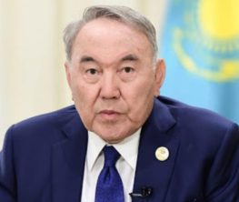 Назарбаев: Революция, соғыс деп жүрсек ел дамымайды