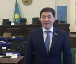 Павлодарлық депутат Nur Otan-нан қуылды
