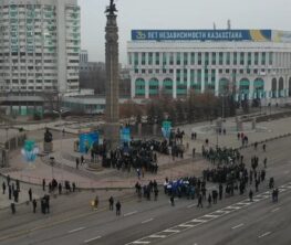 Алматыда белсенділер Жаңаөзен шындығының ашылуын талап етті