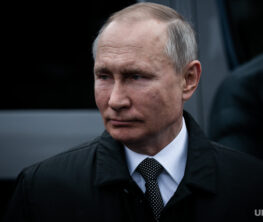 АҚШ сенаты: Путин әскери қылмыскер