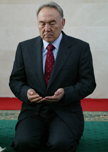 Назарбаев рамазан айының басталуымен құттықтады