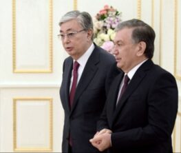 Тоқаев Өзбекстан Президентімен телефон арқылы сөйлесті