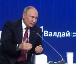 Путин Украинаны егемен елдеп танымайтынын тағы көрсетті
