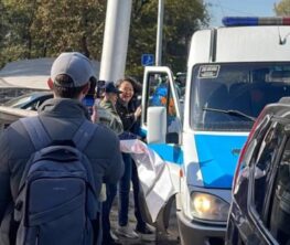 Путиннің сапарына қарсылық білдірмек болғандарды полиция ұстап әкетті