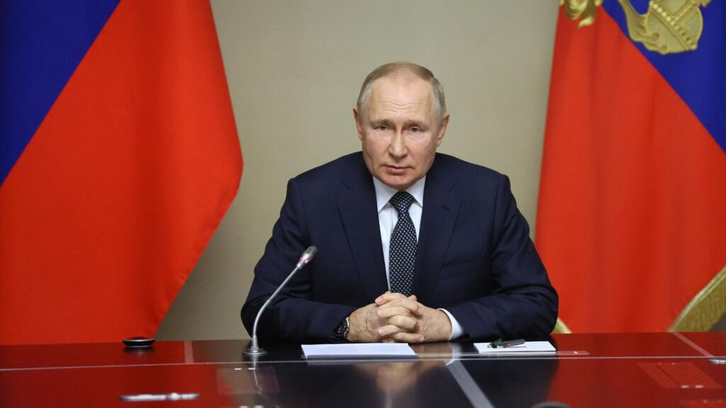 «Коммерсант»: Кремль Путинді 2024 жылғы президент сайлауына кандидат ретінде ұсынуға дайындалып жатыр