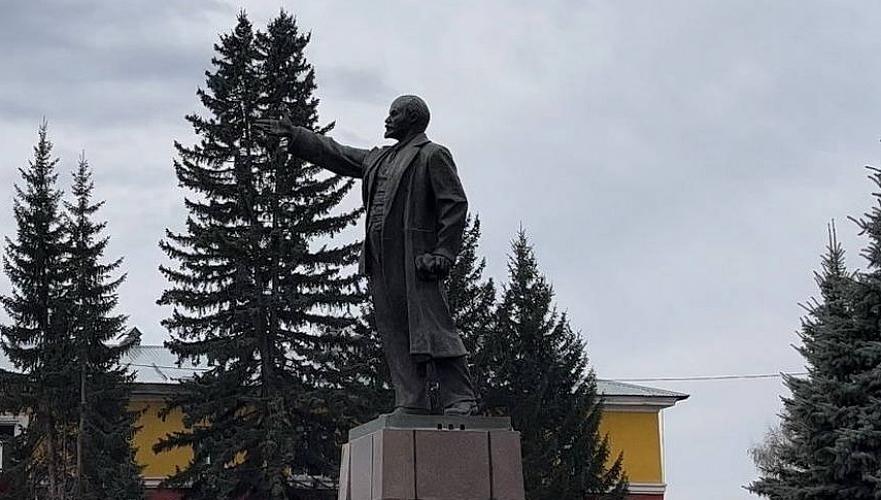 Шығыс Қазақстанда Ленин ескерткішін құлатқан адамға қылмыстық іс қозғалды