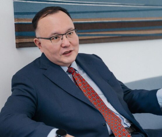 100 млн теңге сыйақы алатын Қуанышбек Есекеев кім?
