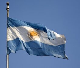 Аргентина требует вернуть Фолкленды: новая глава в истории долгосрочного спора